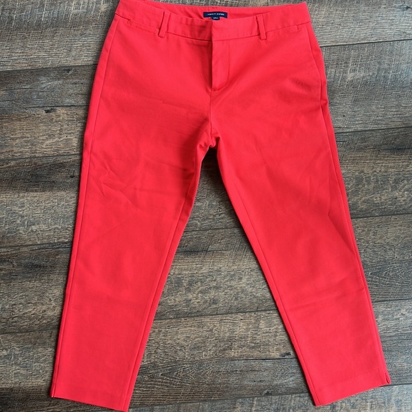 Tommy Hilfiger Pants - Tommy Hilfiger waverly slim stretch red capris size 4